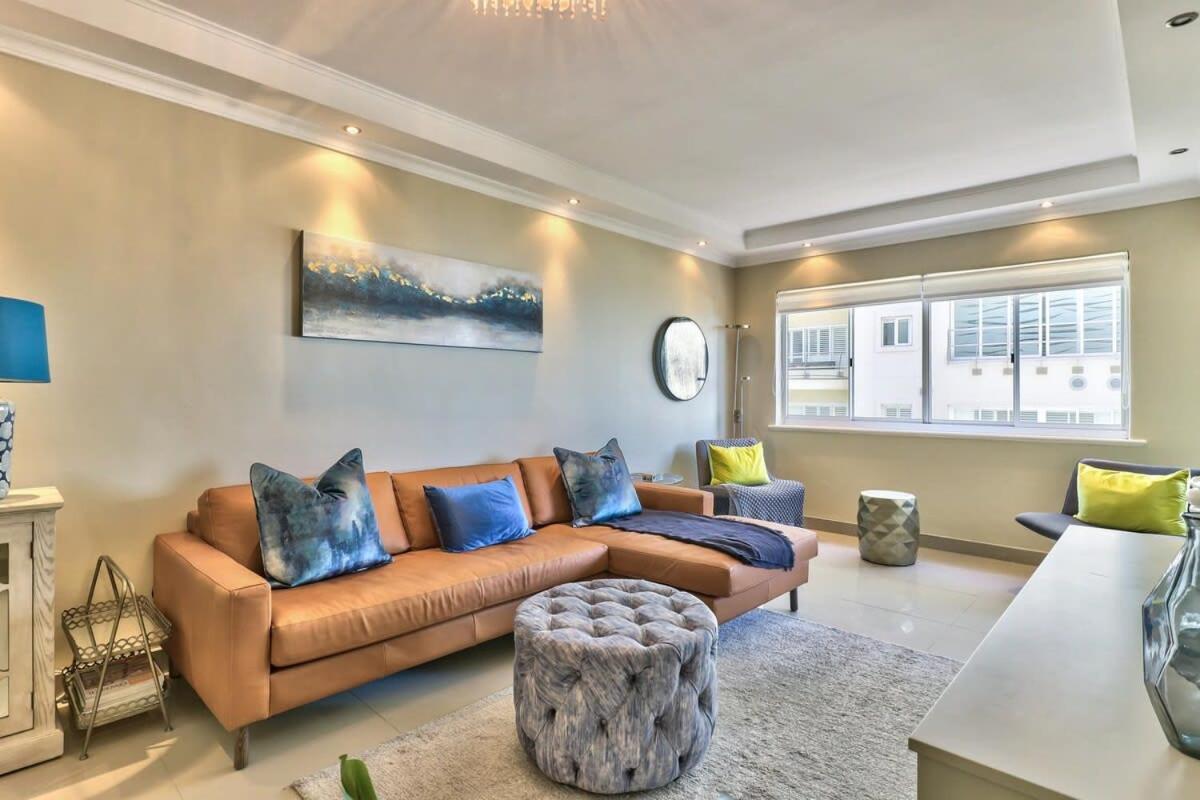 New Cumberland 212 By Ctha * Cape Town